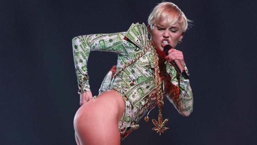 Miley Cyrus anunció que será la anfitriona de los premios MTV 2015
