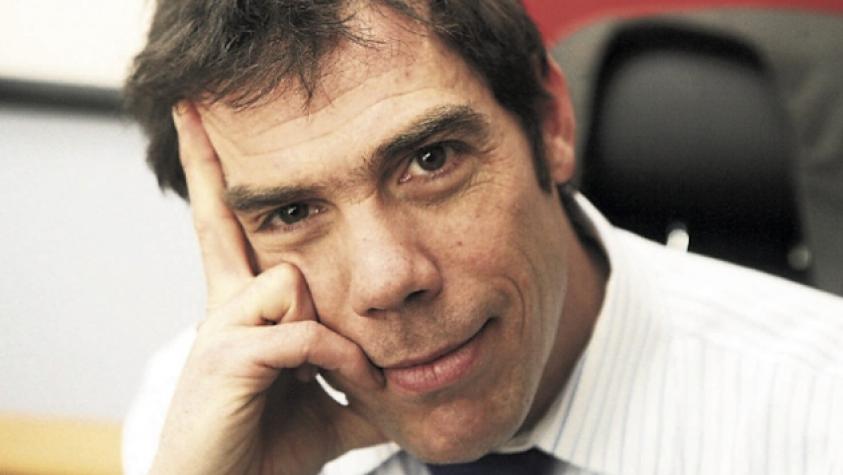 Actor Álvaro Escobar sufre violento asalto en su casa