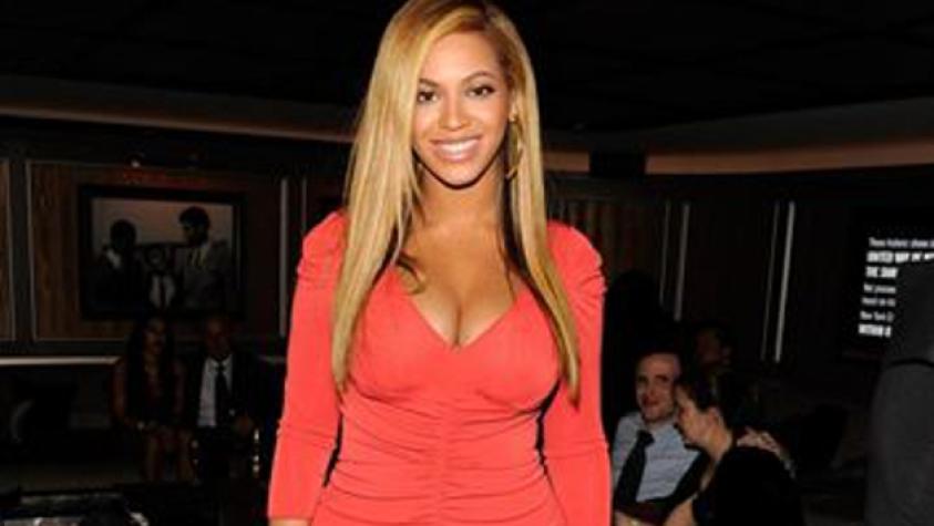Beyoncé reapareció públicamente tras ser madre