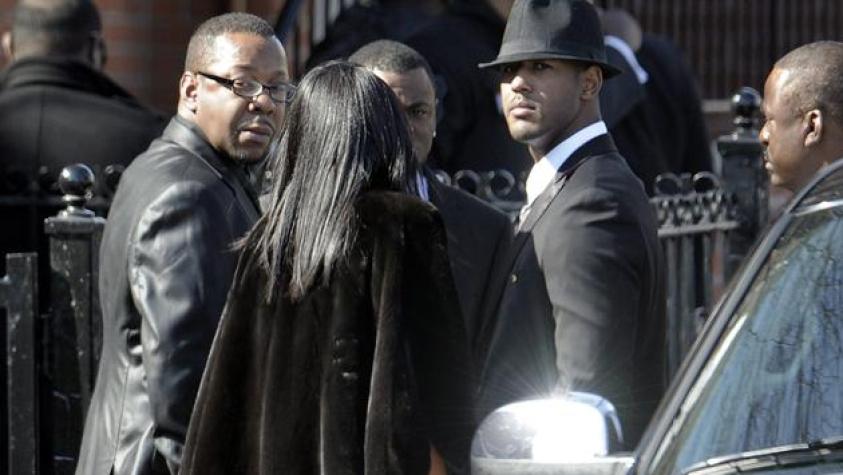 Hija de Whitney Houston podría ingresar a rehabilitación