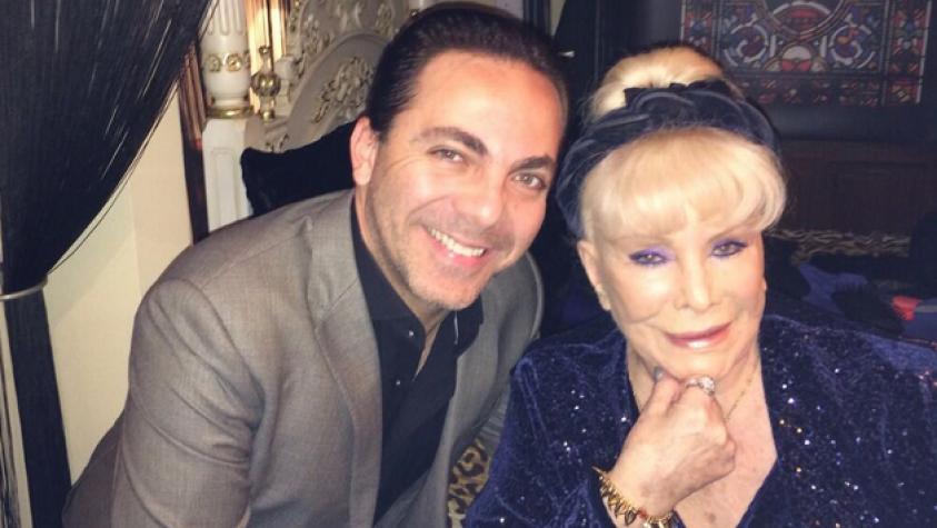 Cristián Castro revienta las redes con foto en tanga