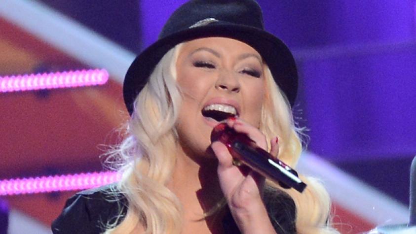 El escote de Christina Aguilera se robó todas las miradas