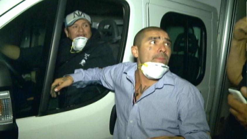 DJ Méndez llegó a Valparaíso con camión de ayuda