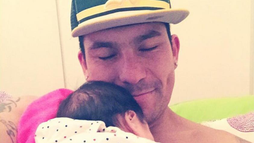 Así apoyan a Gary Medel en la casa