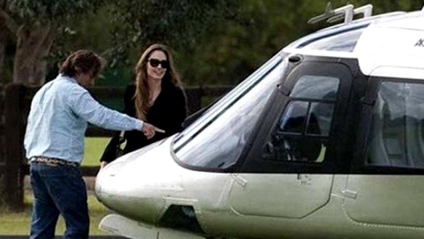 Angelina Jolie le compró un helicóptero a Brad Pitt ¡Y no es de juguete!