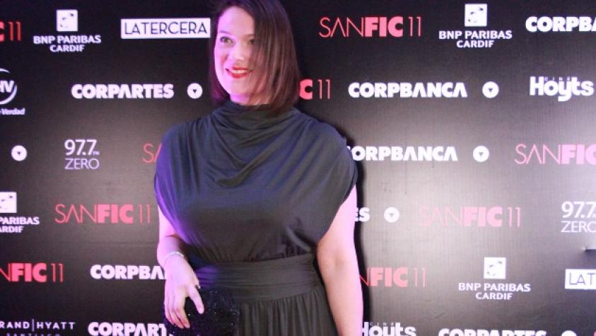 Catherine Mazoyer enfrenta las críticas por su vestido: “Asumo que me veía horrible”