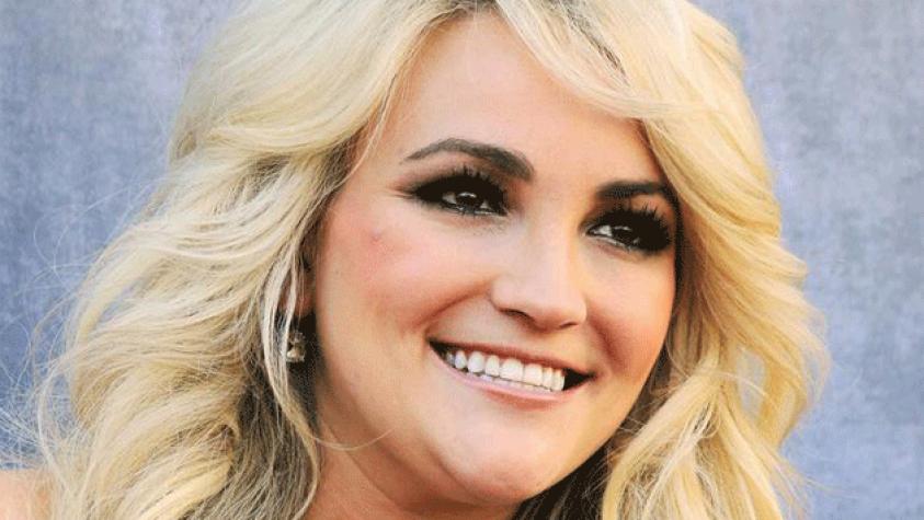 Jamie Lynn Spears saca un cuchillo para terminar una pelea