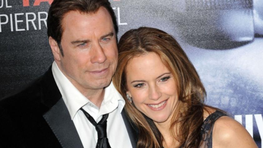 Polémicas fotos de John Travolta habría terminado con su matrimonio