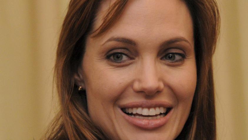 Angelina Jolie estuvo a un paso de dirigir “50 sombras”