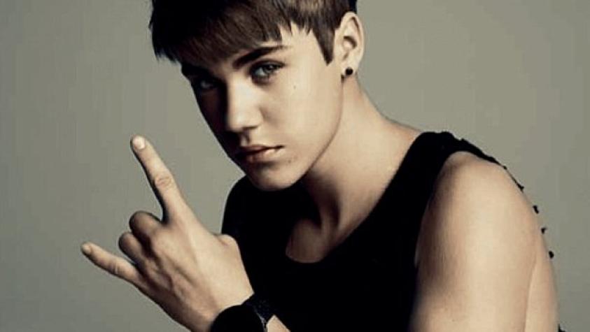 Justin Bieber destruye amablemente a sus enemigos