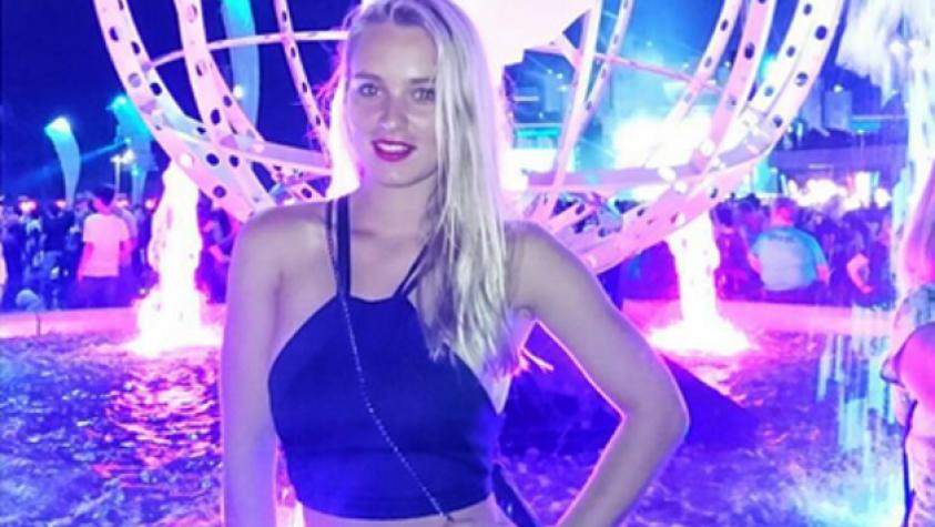 Los coloridos bikinis de Kika Silva en sus vacaciones en Brasil