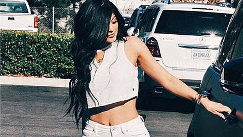 Moda:10 famosas que se atreven a salir de blanco
