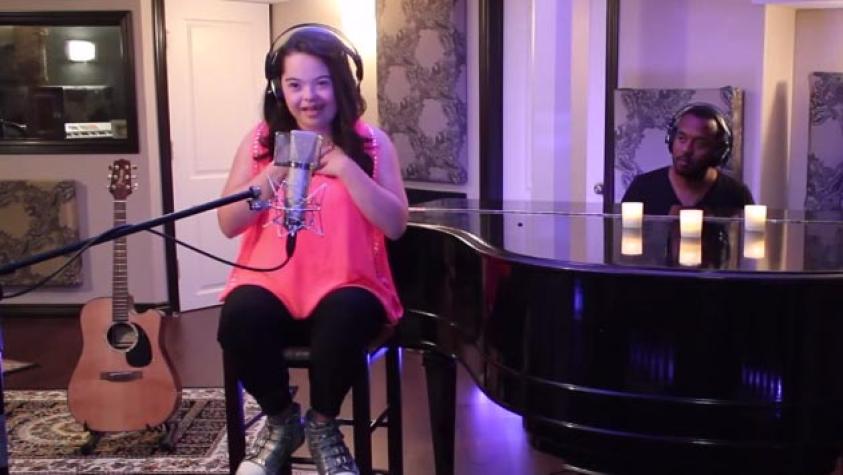 Canción de niña con Síndrome de Down se vuelve viral