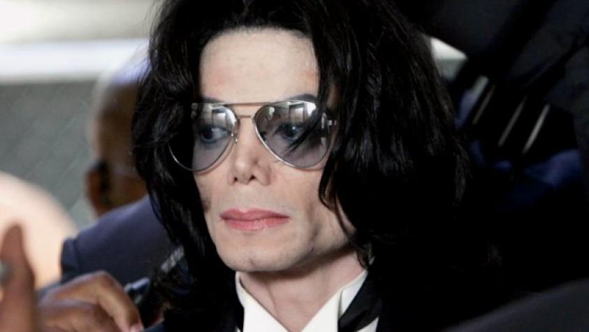 Guardaespaldas de Michael Jackson reclama paternidad de uno de sus hijos