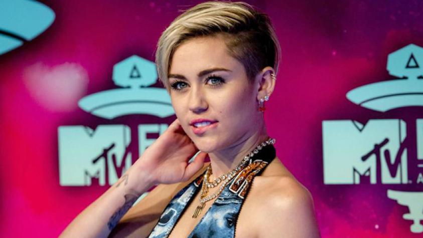 Miley Cyrus tiene "loco" a integrante de One Direction