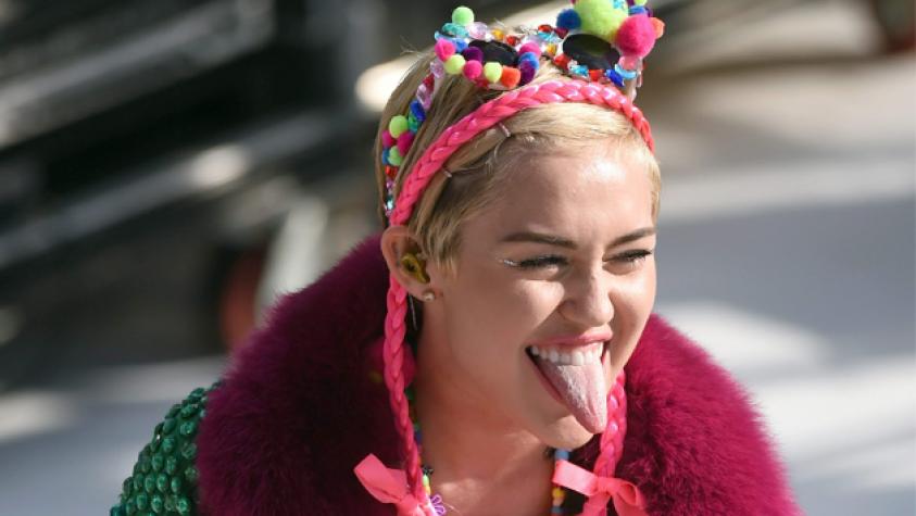 Miley Cyrus cambió el Twerking por el “Nae Nae”