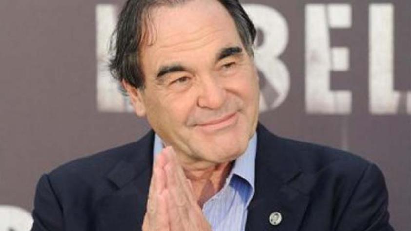 Oliver Stone dispara contra Hollywood
