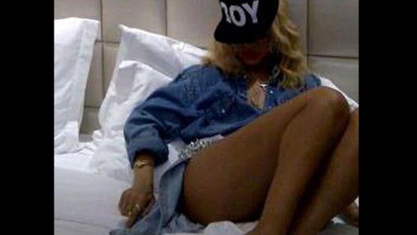 Rihanna subió ardiente foto en Twitter