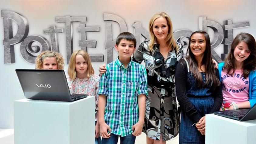 Autora de “Harry Potter” lanzó el sitio “Pottermore”