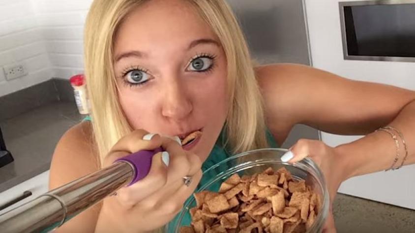De los mismos creadores de los “selfie shoes” llega… ¡La “selfie spoon”!