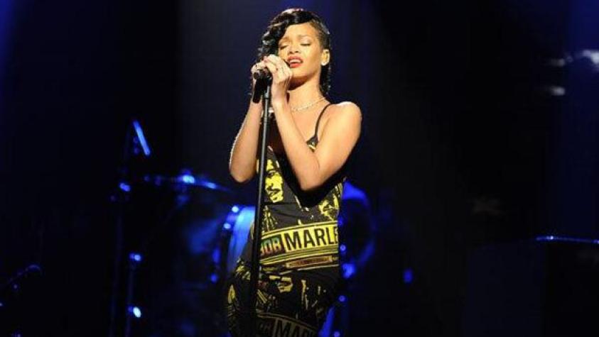 ¿Rihanna está de novia o no?