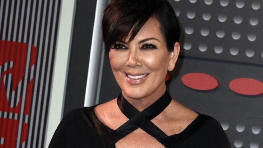 Kris Jenner fue sorprendida teniendo sexo dentro de un avión 