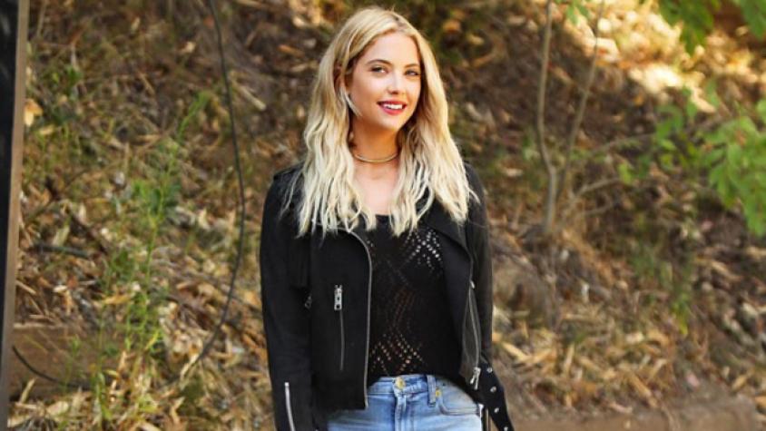 Ashley Benson se disculpa por ofensivo disfraz