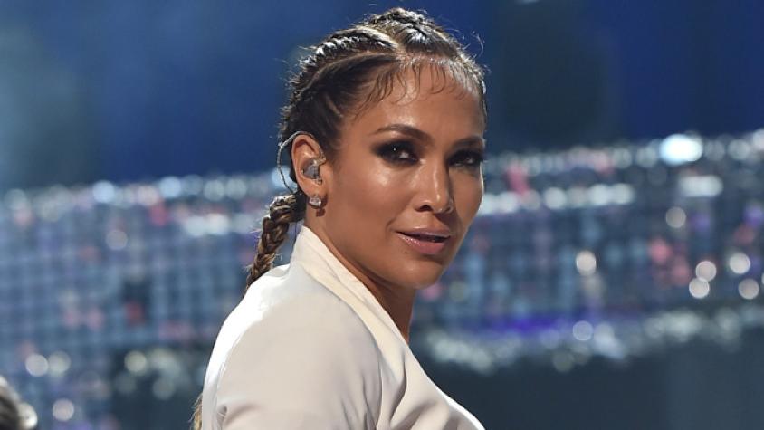Jennifer Lopez conducirá los American Music Awards