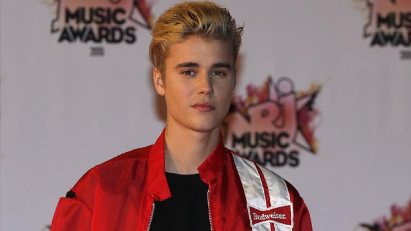 Justin se avergonzó al hablar de su “amiga con ventaja”