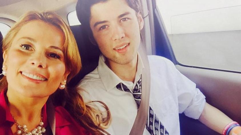 Cita doble: Cathy Barriga sale a comer con su hijo y la polola 