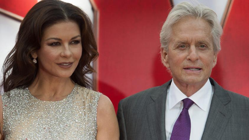 Catherine Zeta-Jones celebró 15 años de matrimonio con Michael Douglas