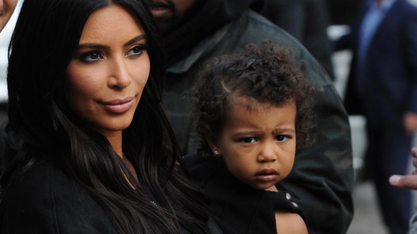Kim Kardashian sube foto en bikini y asegura que fue su hija North