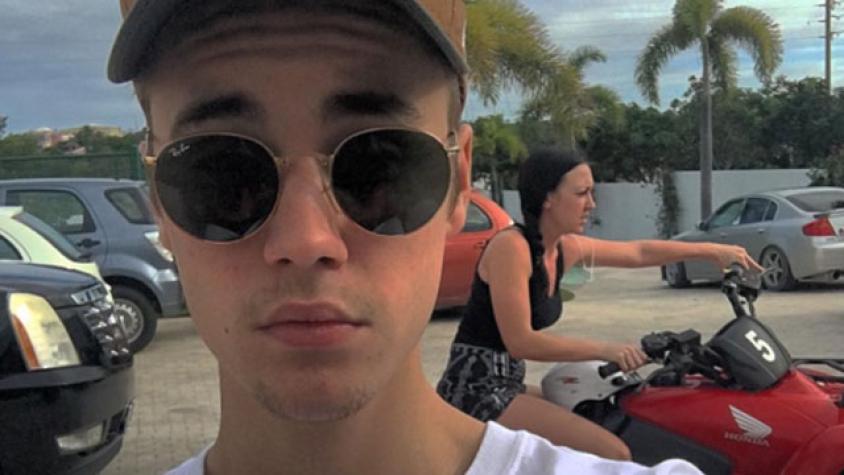 Justin Bieber y su hermanito son dos gotas de agua