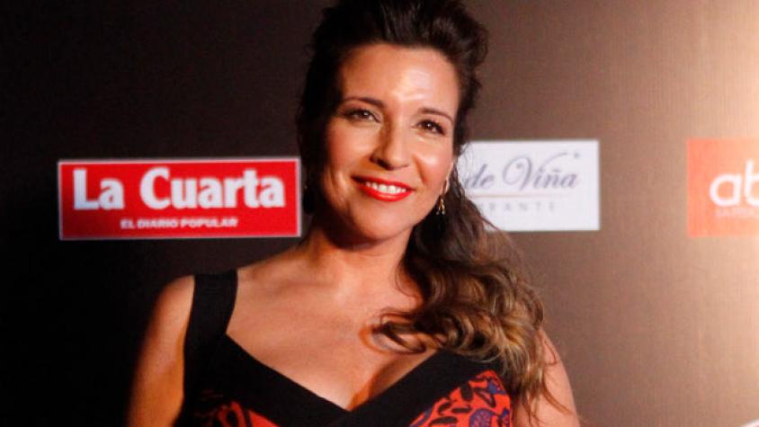 Karla Constant lució su pancita de 8 meses de embarazo ¡en bikini!