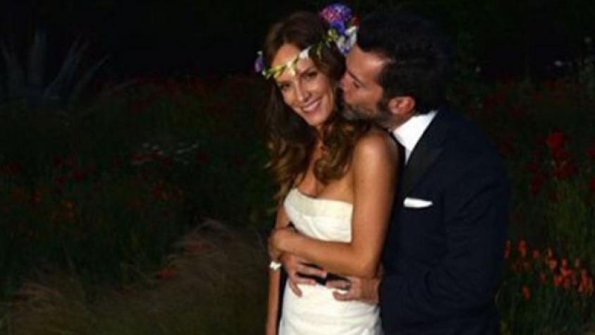  Diana Bolocco y Cristián Sánchez protagonizan romántica sesión para "Caras"