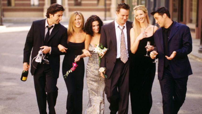 Matthew Perry rompe el sueño de muchos: No asistirá a reencuentro de “Friends”
