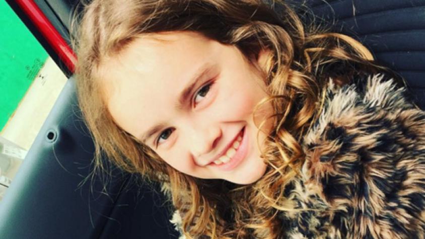 Giulia Inostroza muestra su talento musical