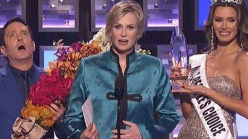 Parodian vergonzoso error de Miss Universo 2015 en los People’s Choice