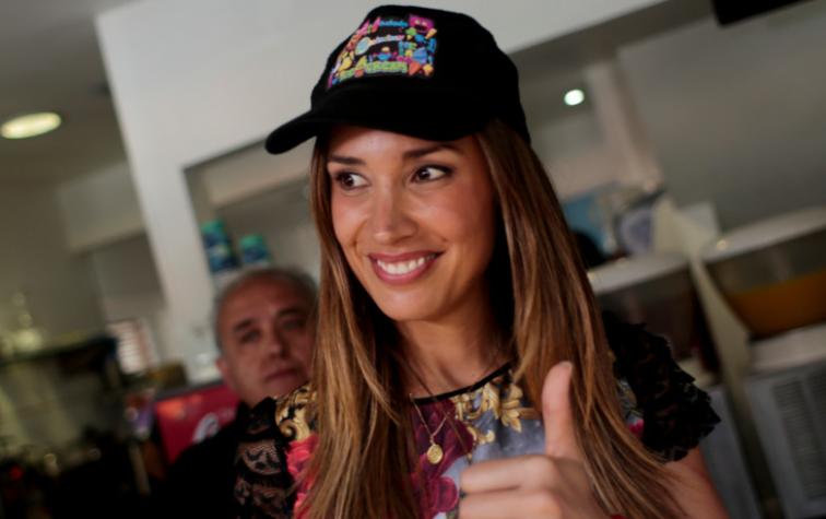 Vanesa Borghi se emociona antes del conteo de votos 
