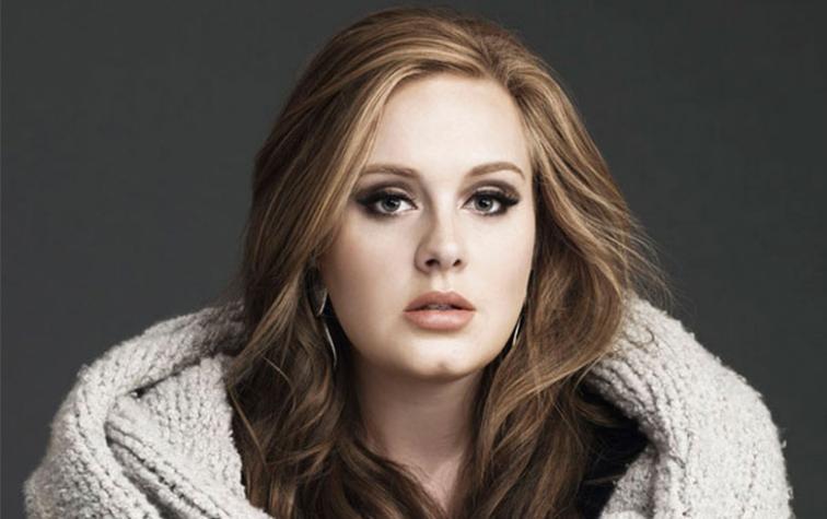 Hacker filtra fotos privadas de Adele
