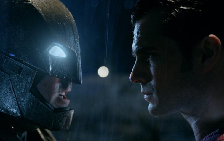 Revelan impactante adelanto de “Batman vs. Superman: El Origen de la Justicia”