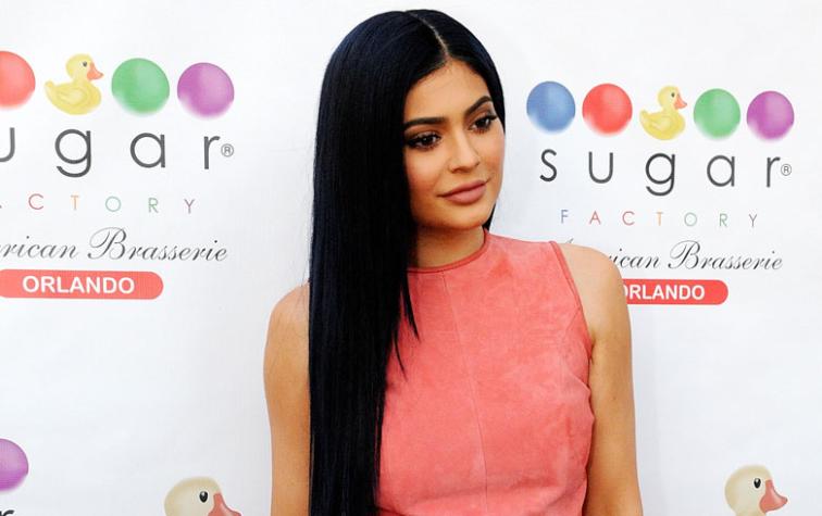 Kylie Jenner comparte imagen de la primera vez que se tiñó el pelo