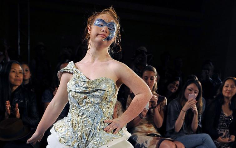 Madeline Stuart se convirtió en una hermosa novia