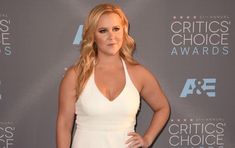 Amy Schumer quiere que dejemos de usar el término “plus size”