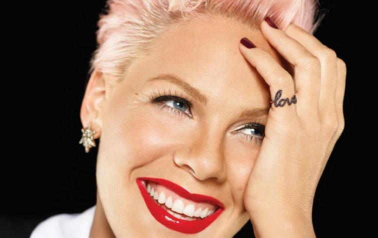 Pink estrena canción para el soundtrack de "Alicia a través del espejo"