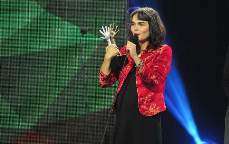 Camila Moreno brilló en los “Premios Pulsar”