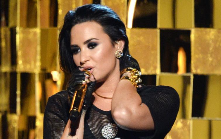 Demi Lovato envió un potente mensaje con su presentación en los Billboard