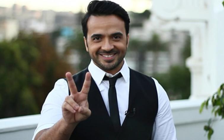 ¡Irreconocible! Luis Fonsi desclasifica foto de su pasado