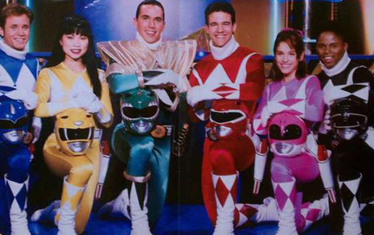 Conoce el nuevo traje de los Power Rangers 