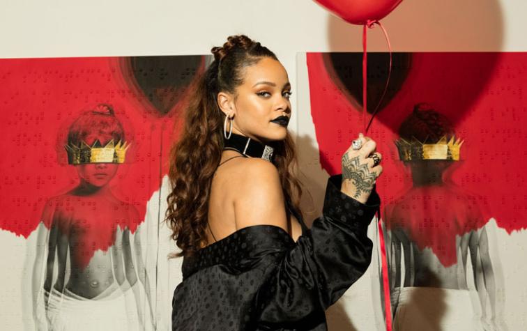 Rihanna gastó millones en stripclub